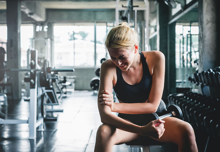 هل ألم العضلات بعد التمرين طبيعي أم لا